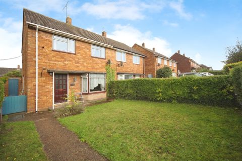 3 bed semi-detached house for sale in Poynters Road, Luton LU4, £ ...