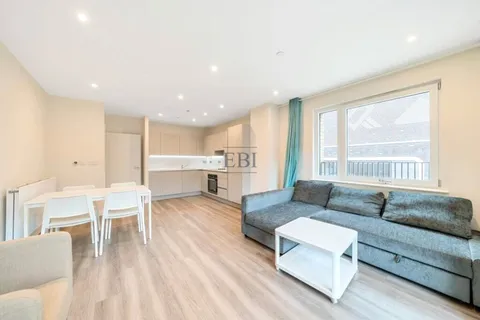 Apartment in London, Leyton - View 5