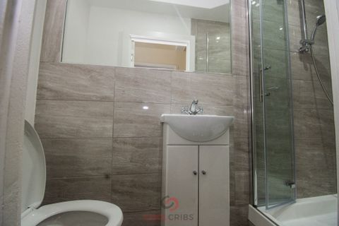 Sale Place, London W2, Room to rent