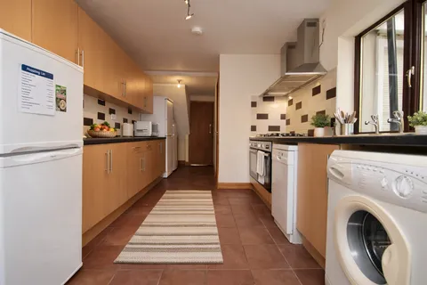 Cathays Terrace, Cathays CF24 – pohled 5