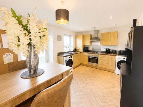 Southgate, Killingworth, Newcastle Upon Tyne NE12