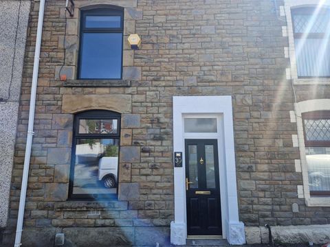 Bath Road, Morriston, Swansea SA6