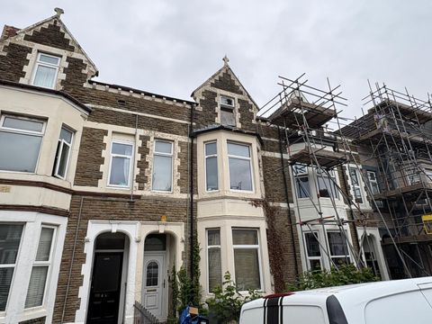 Flat 4, 100 Claude Road, Roath, Cardiff, South Wales CF24