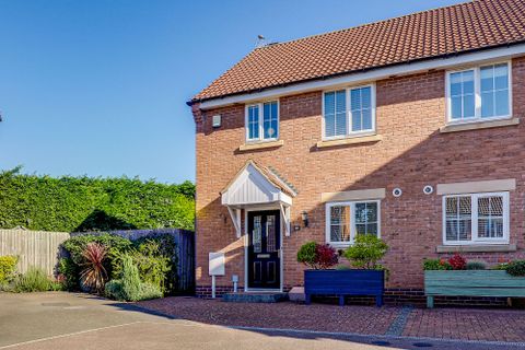 Clovelly Drive, Nottingham NG3