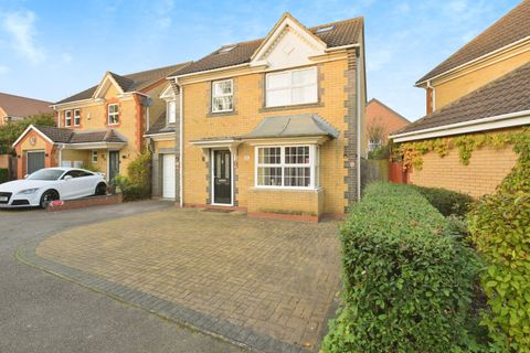 4 bed detached house for sale in Battalion Drive, Northampton ...