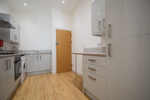 Monthermer Road, Cathays CF24