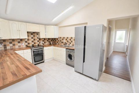 Westlands Ave, Reading RG2