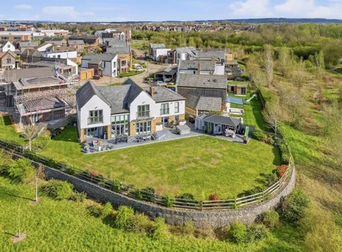 Ferranti Place, Oakgrove MK10 - View 5