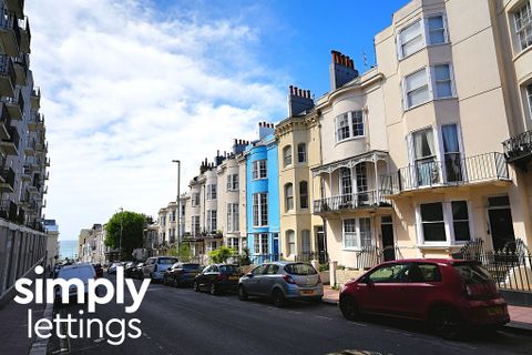 Montpelier Street, Brighton BN1, Studio to rent