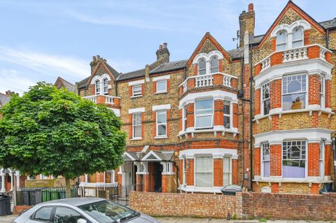 Agamemnon Road, London NW6