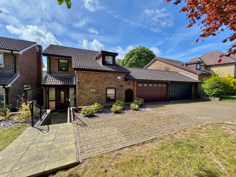 Havant Road, Cosham PO6 – pohled 2