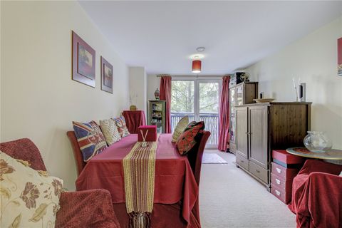 Woods House, 7 Gatliff Road SW1W