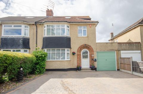 Badminton Road, Downend, Bristol BS16 - View 2