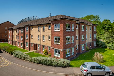 Springfield Gardens, Glasgow G31