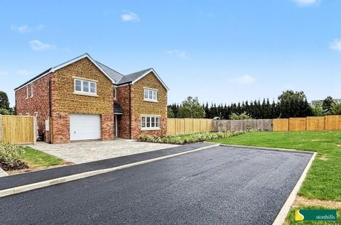 House in Collingtree - View 2