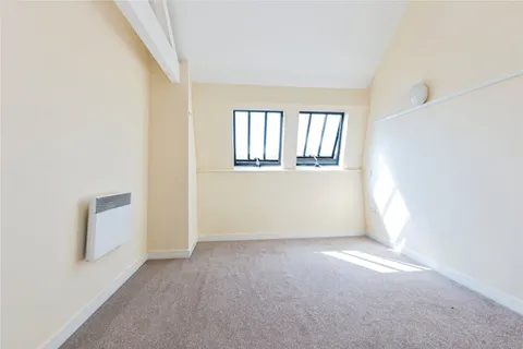 Apartment in Leicester, St Matthew's - View 5