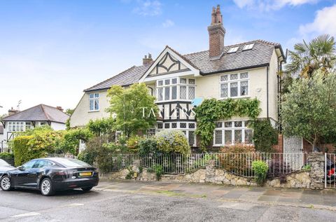 Grove Avenue, London N10