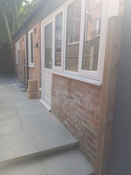 Apartment in Nottingham NG7 - View 2