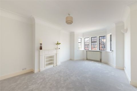 Tudor Close, London NW3