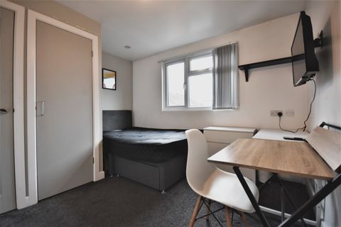 Bolingbroke Road, Coventry CV3, Room to rent