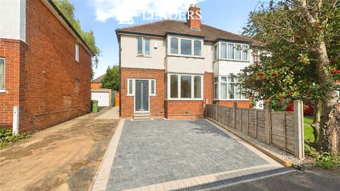 Troy Grove, Kings Heath, Birmingham B14