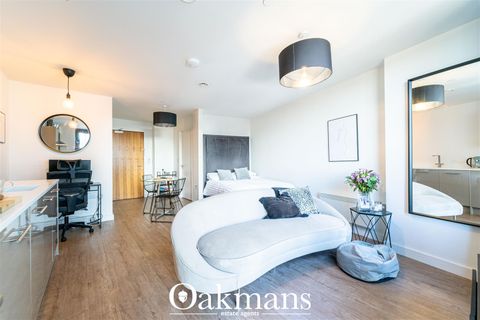 Apartment in Birmingham, Ladywood - View 2