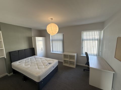 Rhymney Street, Cardiff CF24 – pohled 2
