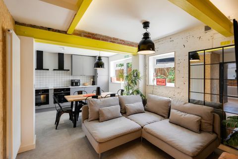 Conygre Grove, Filton BS34
