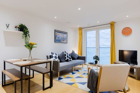 2 Devizes Street, London N1, Studio to rent