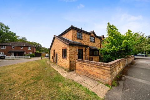 Apartment in Oxford, Risinghurst and Sandhills - View 2