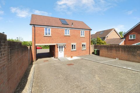 Wood Mead, Bristol, Gloucestershire BS16
