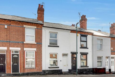 Russell Road, Nottingham NG7