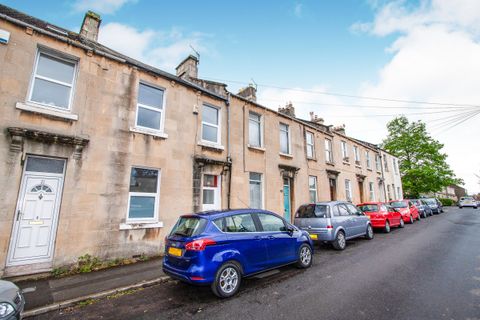 Caledonian Road, Bath BA2