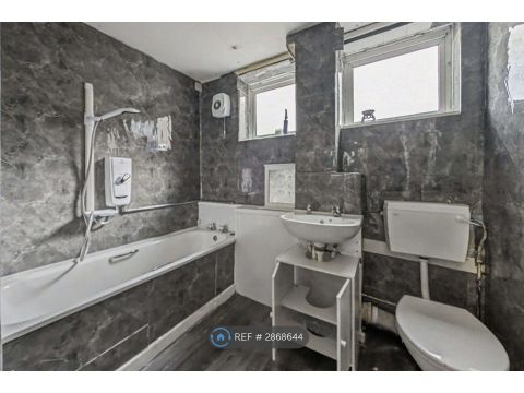 Benwell Close, Newcastle Upon Tyne NE15