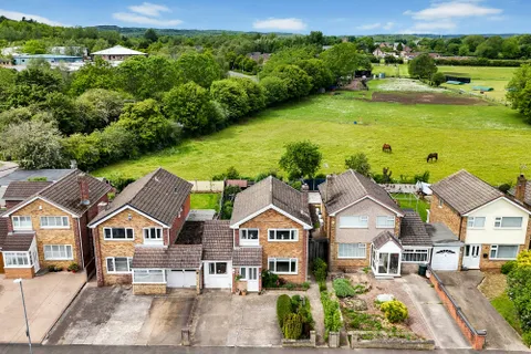 Bernard Avenue, Hucknall NG15, Hucknall NG15