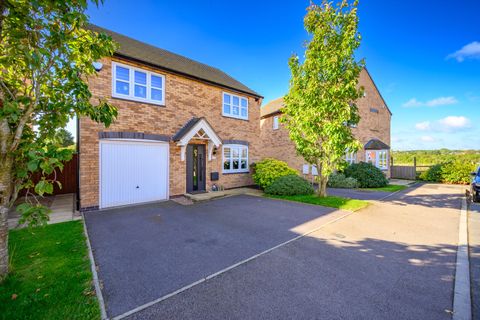 Old Farm Lane, Longford, Coventry CV6