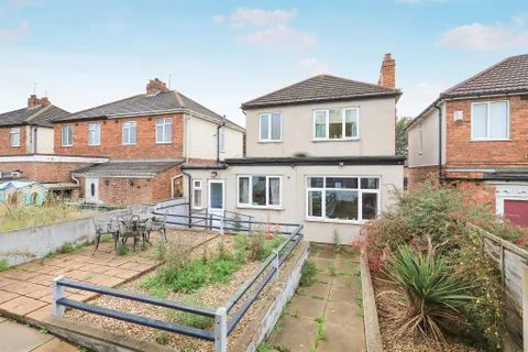 House in Wolverhampton, Old Heath - View 5