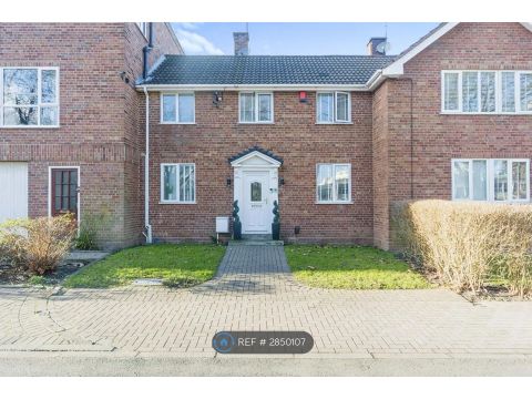East Drive, Birmingham B5