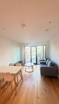 The Axium, 36 Windmill Street B1