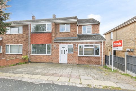 Dovedale Road, Thurmaston, Leicester LE4