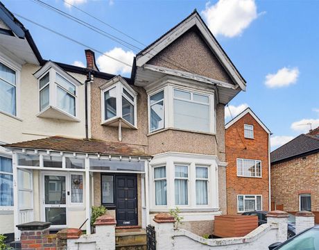 Drayton Bridge Road, London W7