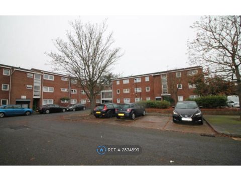 Berwick Road, London E16