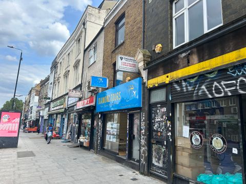 Bethnal Green Road, London E2, Room to rent