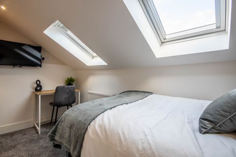 Room 5 51 Hope Street, Beeston, Nottingham NG9