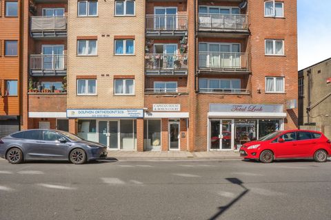 High Street, Cosham, Portsmouth, Hampshire PO6