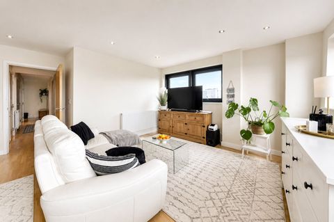 Pinnacle House, 6A Colman Parade, Enfield EN1