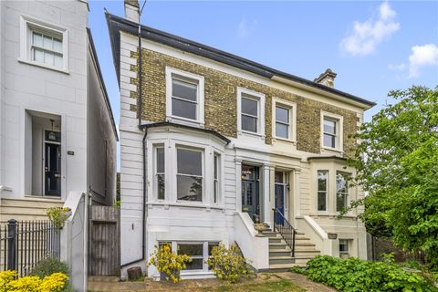 Hampton Road, Twickenham TW2