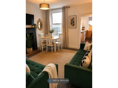 House in Nottingham, Beeston - View 5