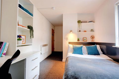 Apartment in Blaby, Braunstone - View 2