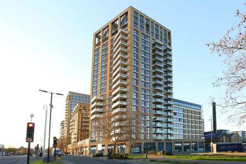 Victory Parade, London SE18